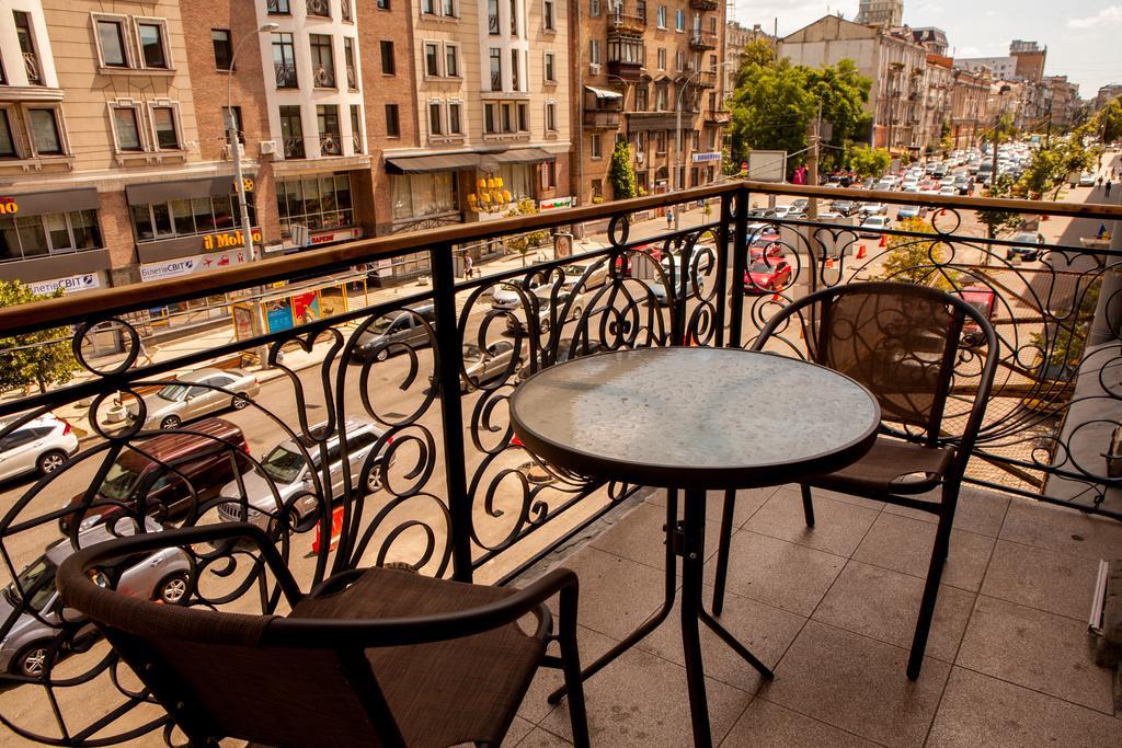 Mini Hotel Non-Stop Kiev Dış mekan fotoğraf