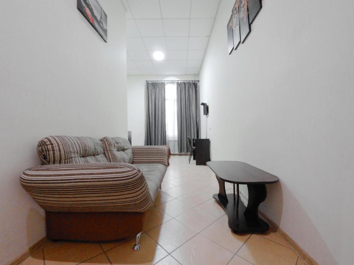 Mini Hotel Non-Stop Kiev Dış mekan fotoğraf