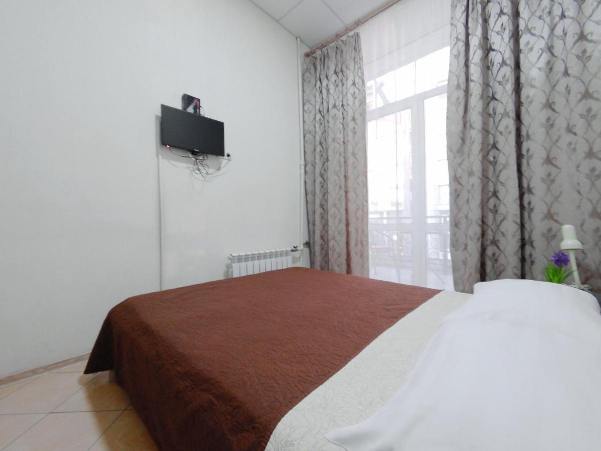 Mini Hotel Non-Stop Kiev Dış mekan fotoğraf
